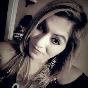 Meet your Posher, Karina